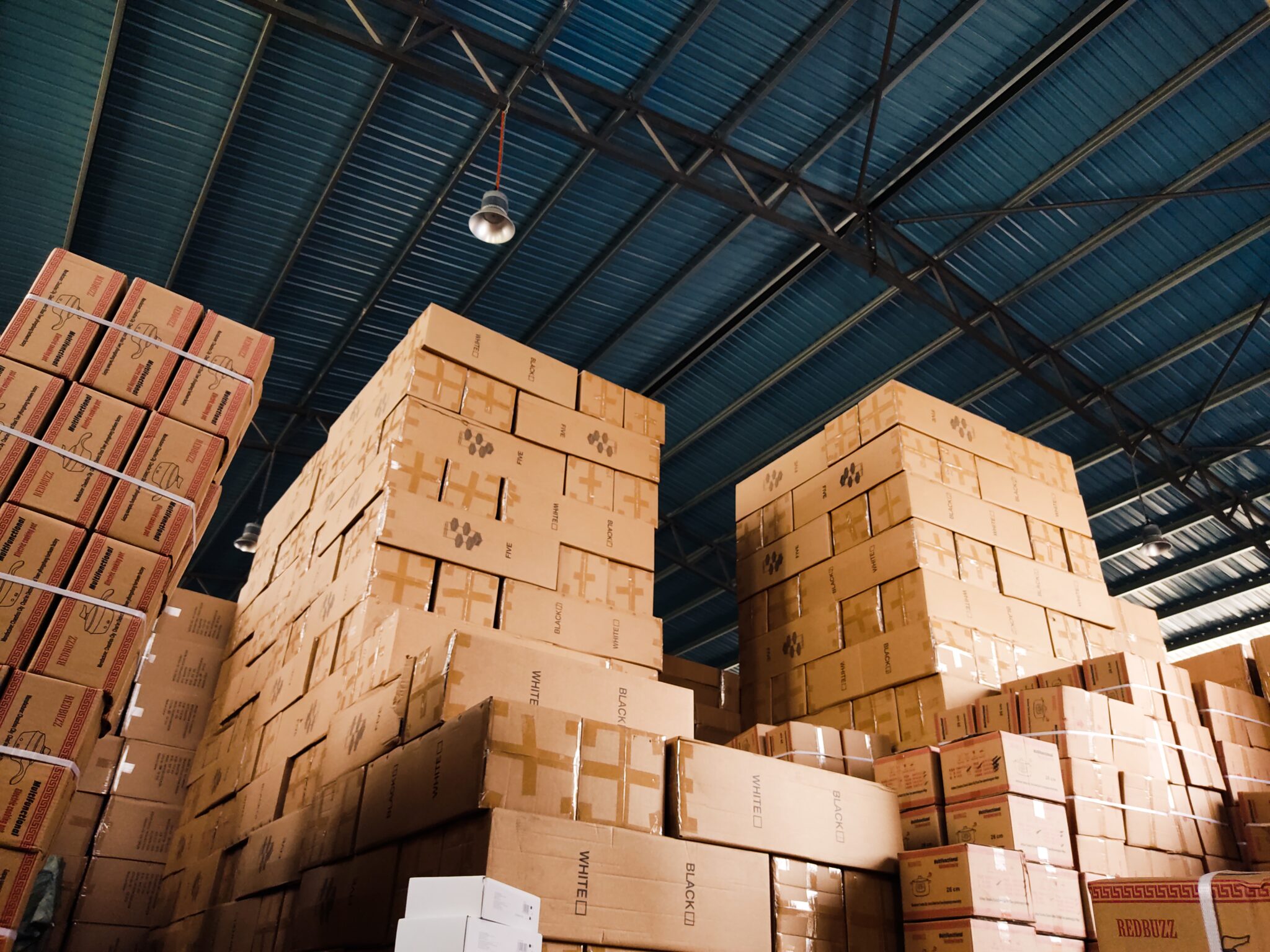 sell wholesale on amazon
